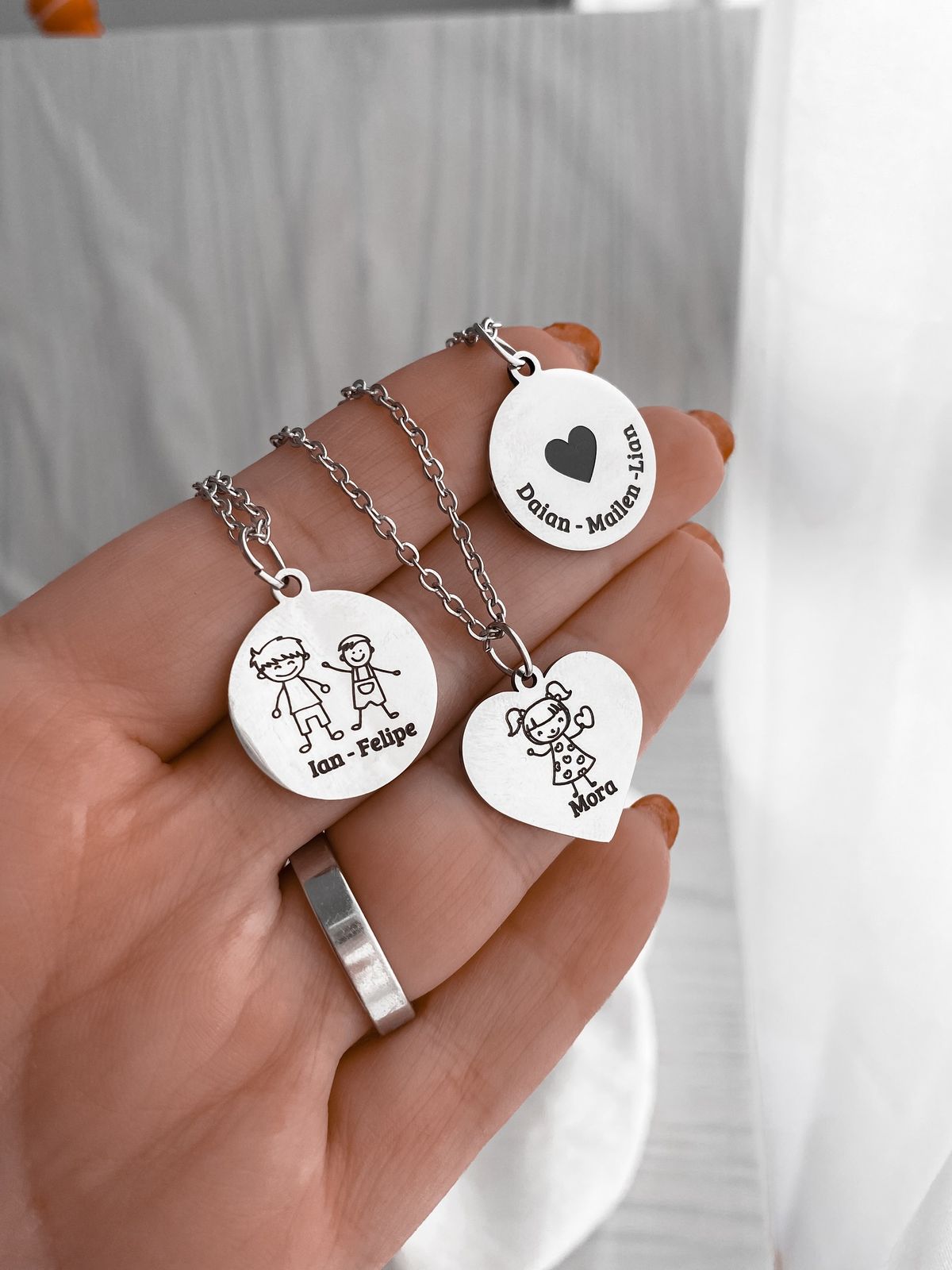 "Amor Eterno" Collar Personalizado para Mamá