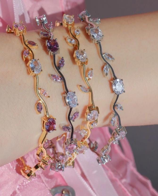 “Tulipan con circones” Pulsera exclusiva + box de regalo