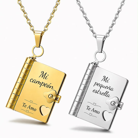 Collar Libro Personalizado “Historia de Amor”