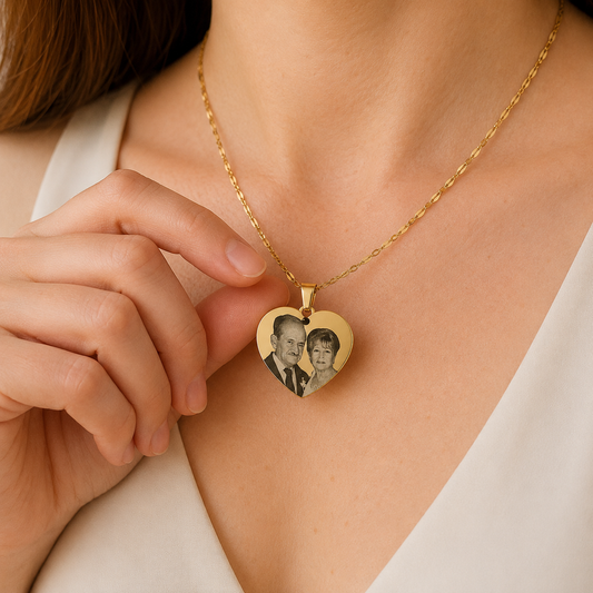 "Amor Eterno" Collar Corazón Personalizado + Box de Regalo